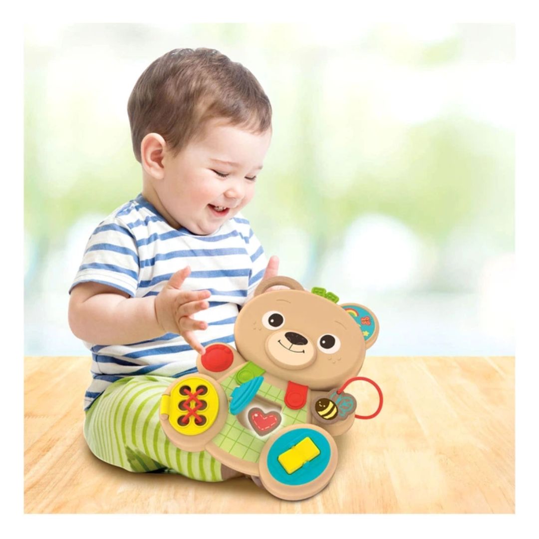 Clementoni Montessori Bear Busy Panel