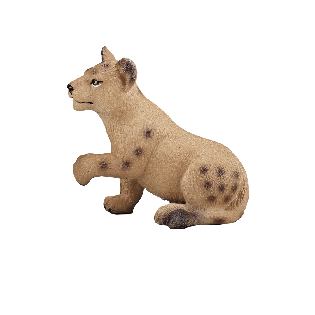 Mojo Lion Cub Playing-S