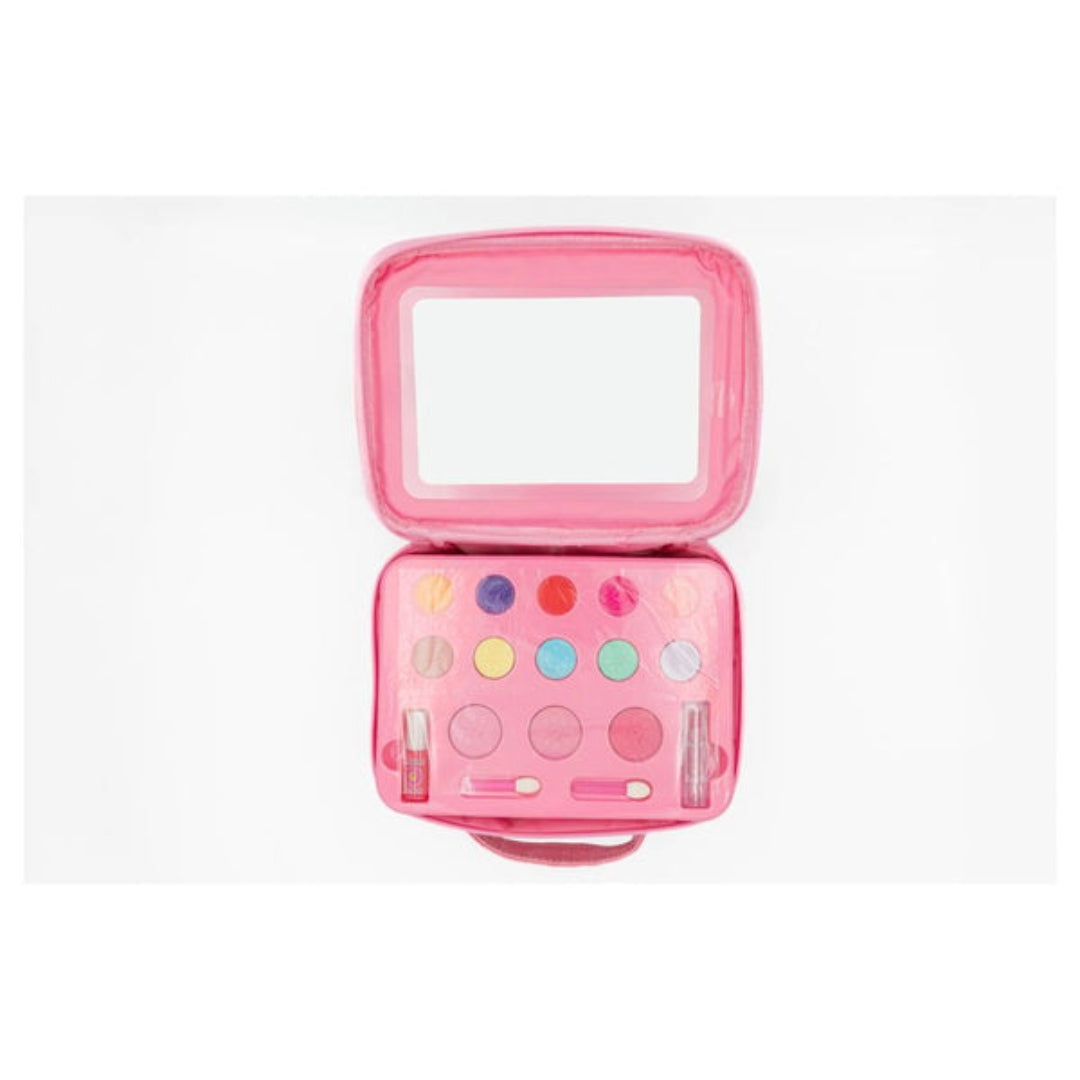Cool Cosmetic Travel Kit