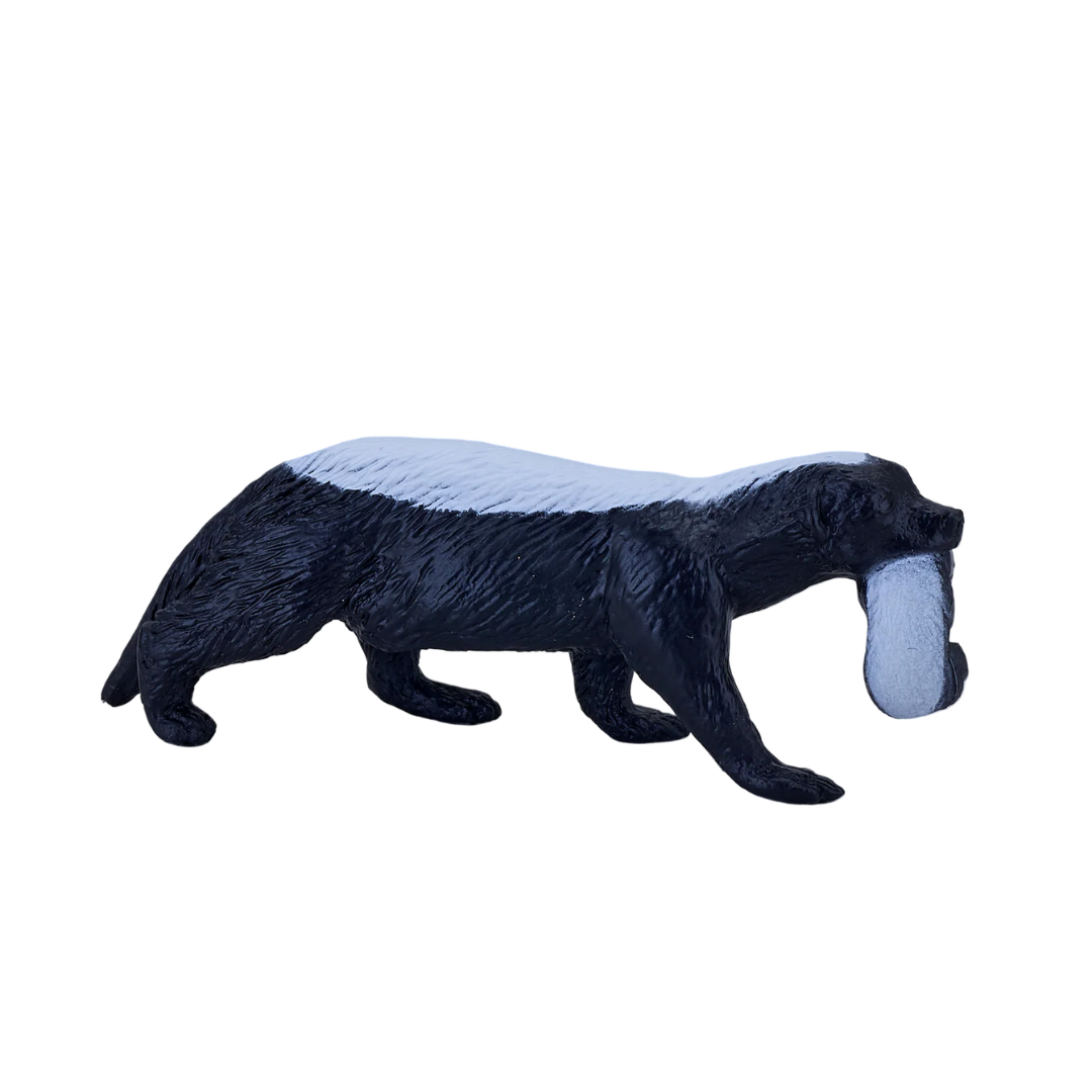 Mojo Honey Badger Female with Cub-S
