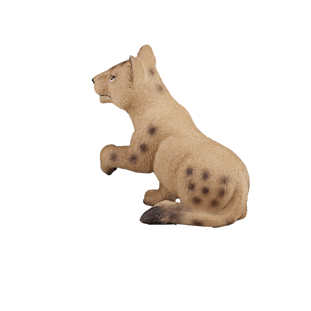 Mojo Lion Cub Playing-S