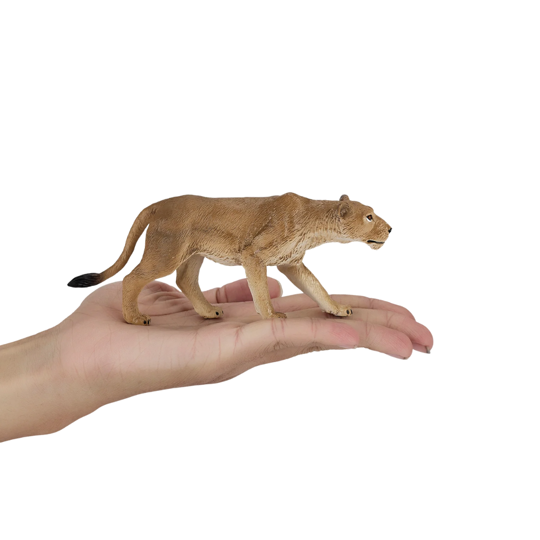 Mojo African Lioness - L