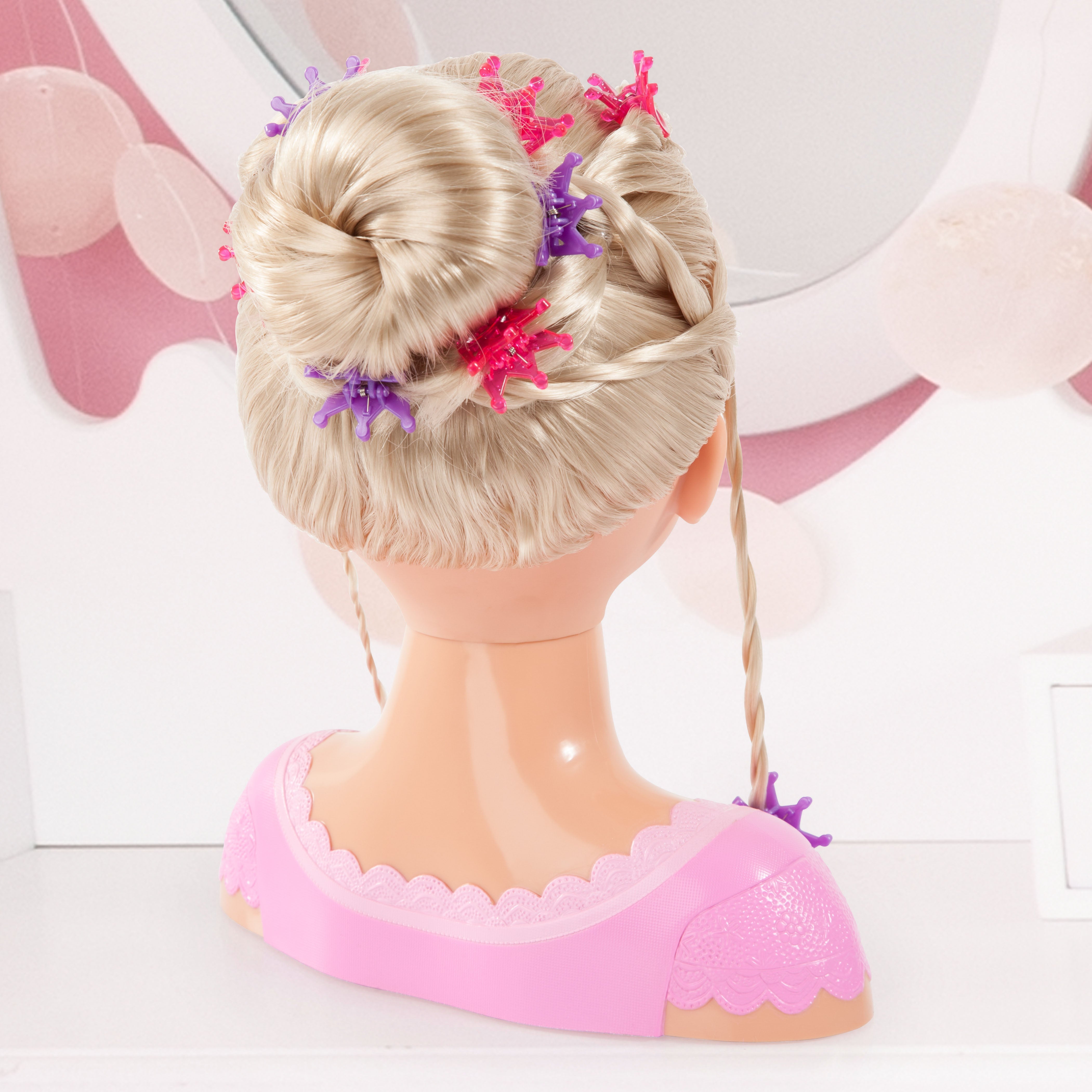 Bayer Charlene Super Model Styling Head w/Hair Bunches.