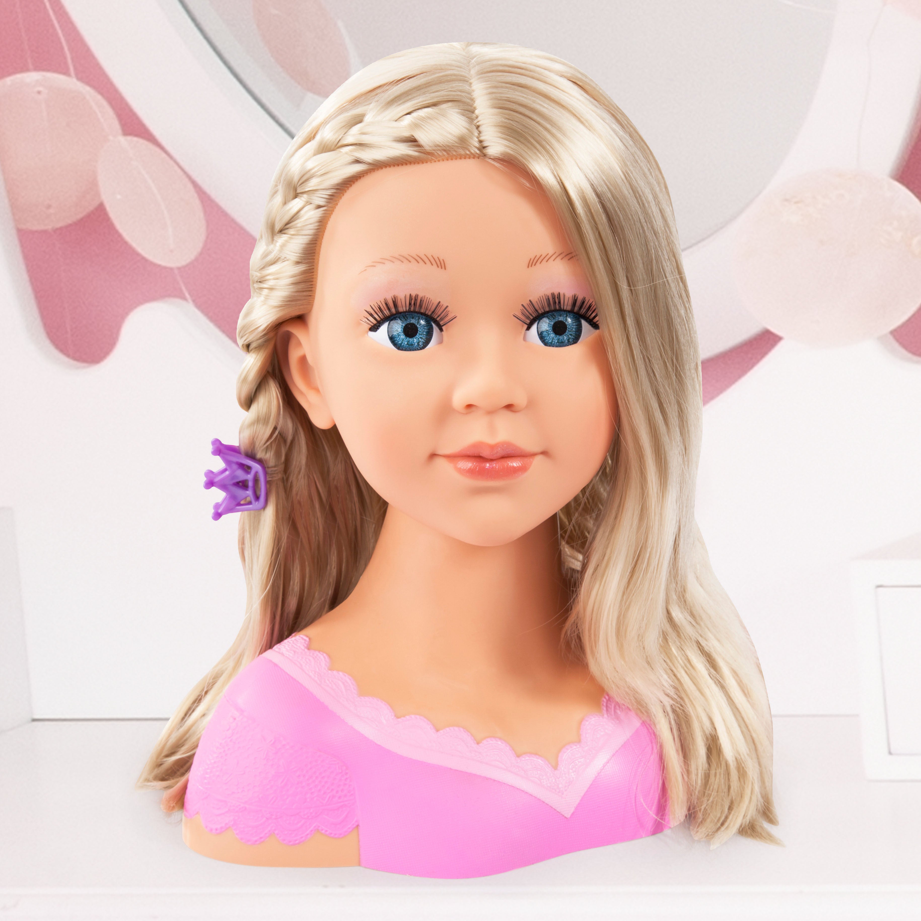 Bayer Charlene Super Model Styling Head w/Hair Bunches.