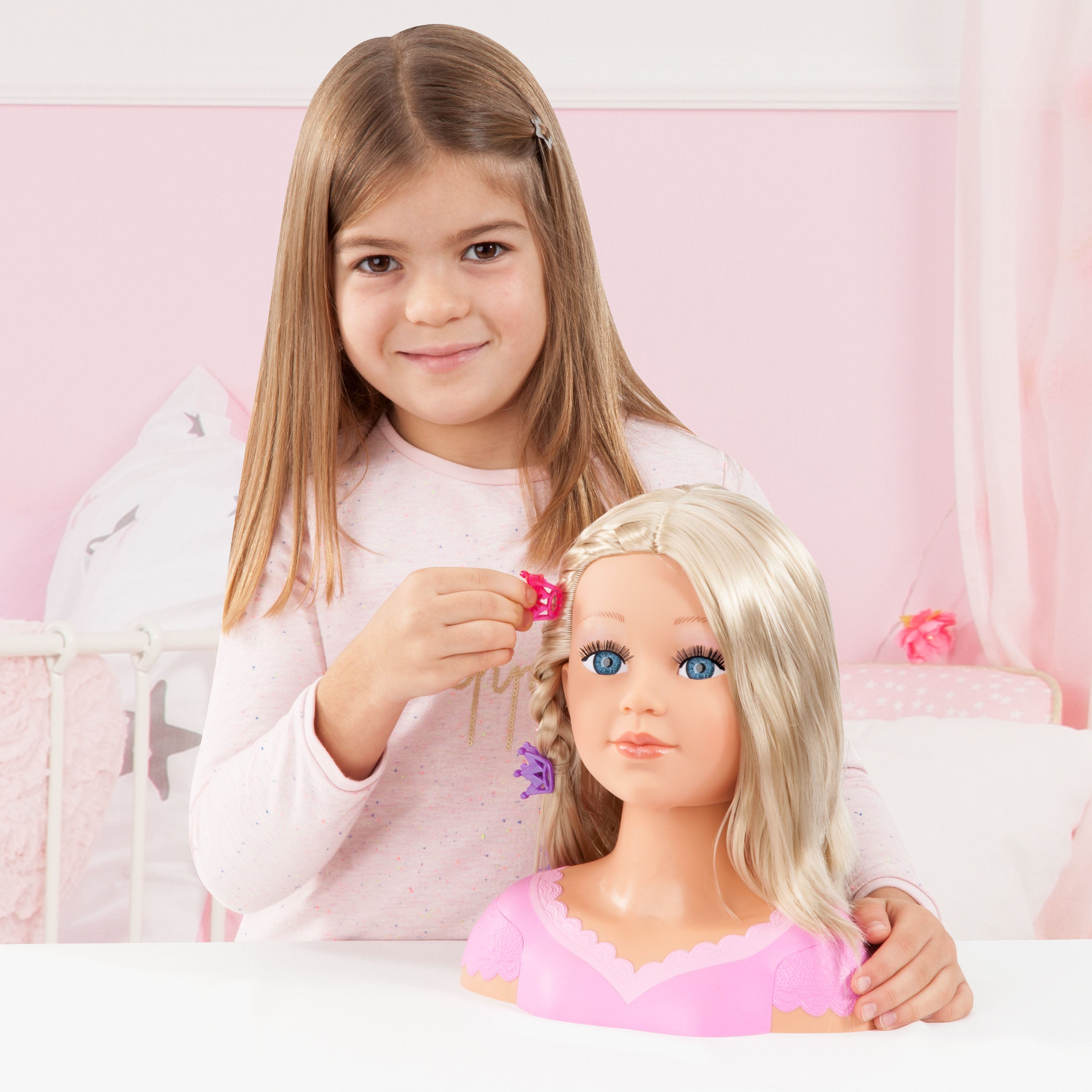 Bayer Charlene Super Model Styling Head w/Hair Bunches.