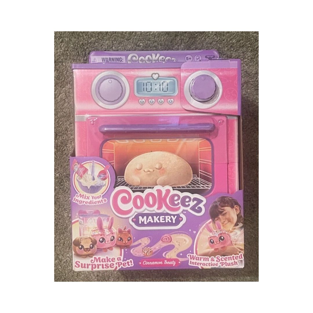 Cookeez Makery Cinnamon Treatz B/O